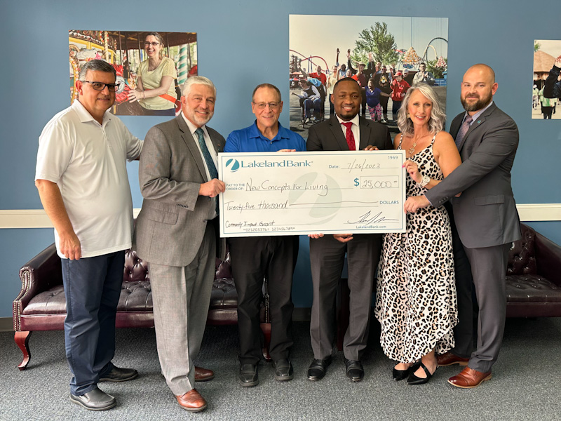 Lakeland Bank Donates $25,000 towards New Concepts for Living’s New State of the Art Achievement Center/Day Program in Paramus
